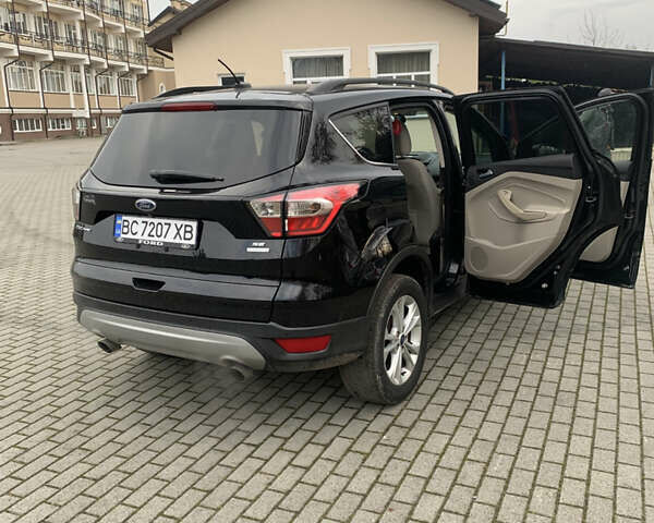 Черный Форд Эскейп, объемом двигателя 1.5 л и пробегом 112 тыс. км за 12900 $, фото 7 на Automoto.ua