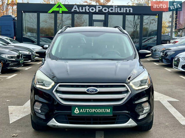 Черный Форд Эскейп, объемом двигателя 1.5 л и пробегом 187 тыс. км за 12000 $, фото 4 на Automoto.ua