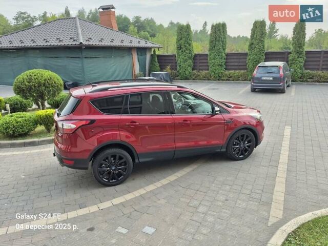 Черный Форд Эскейп, объемом двигателя 2 л и пробегом 175 тыс. км за 11300 $, фото 16 на Automoto.ua