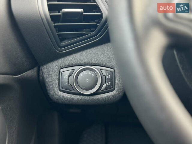 Чорний Форд Ескейп, об'ємом двигуна 1.5 л та пробігом 187 тис. км за 12500 $, фото 20 на Automoto.ua