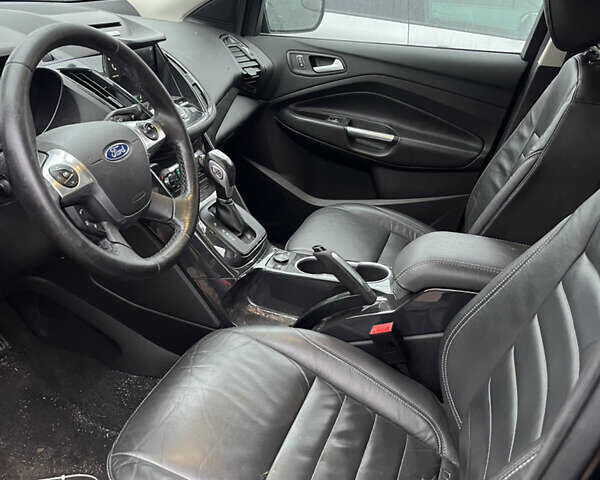 Черный Форд Эскейп, объемом двигателя 0 л и пробегом 197 тыс. км за 8600 $, фото 7 на Automoto.ua