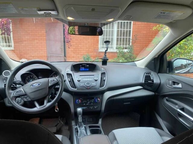 Чорний Форд Ескейп, об'ємом двигуна 1.5 л та пробігом 80 тис. км за 13500 $, фото 5 на Automoto.ua