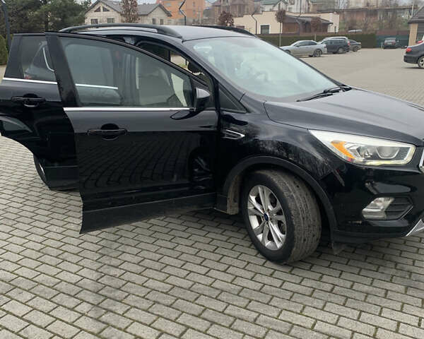 Черный Форд Эскейп, объемом двигателя 1.5 л и пробегом 112 тыс. км за 12900 $, фото 8 на Automoto.ua