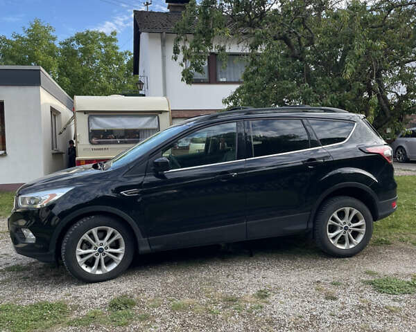 Черный Форд Эскейп, объемом двигателя 1.5 л и пробегом 88 тыс. км за 13026 $, фото 2 на Automoto.ua