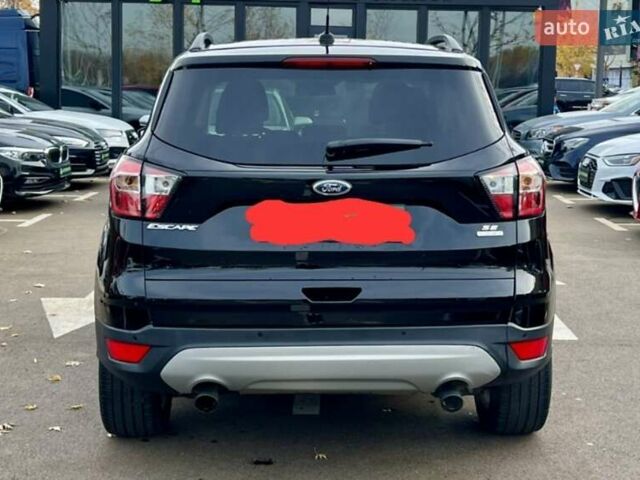 Черный Форд Эскейп, объемом двигателя 1.5 л и пробегом 187 тыс. км за 11700 $, фото 6 на Automoto.ua