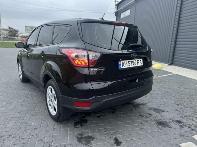 Чорний Форд Ескейп, об'ємом двигуна 2.5 л та пробігом 112 тис. км за 13500 $, фото 3 на Automoto.ua