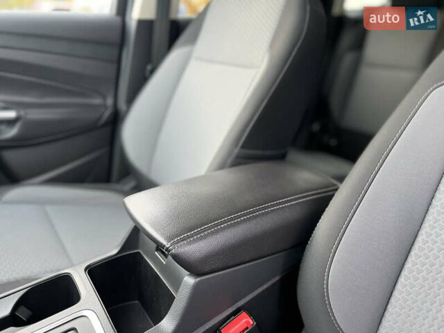 Чорний Форд Ескейп, об'ємом двигуна 1.5 л та пробігом 187 тис. км за 12500 $, фото 30 на Automoto.ua