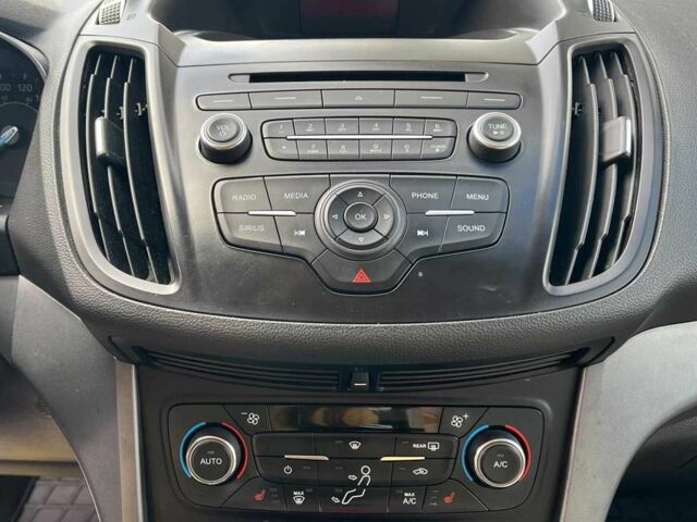 Черный Форд Эскейп, объемом двигателя 1.5 л и пробегом 128 тыс. км за 11999 $, фото 12 на Automoto.ua