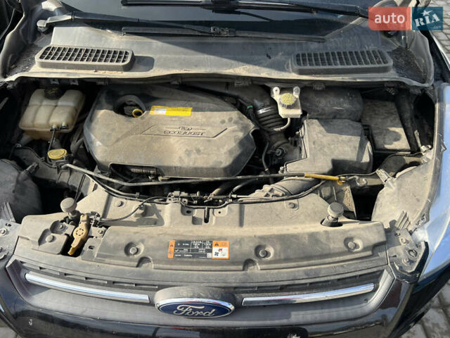 Черный Форд Эскейп, объемом двигателя 0 л и пробегом 180 тыс. км за 6999 $, фото 10 на Automoto.ua