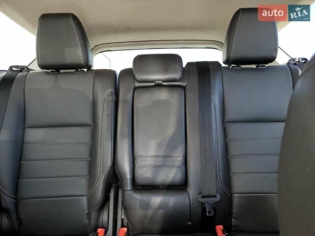 Чорний Форд Ескейп, об'ємом двигуна 1.6 л та пробігом 132 тис. км за 1300 $, фото 9 на Automoto.ua
