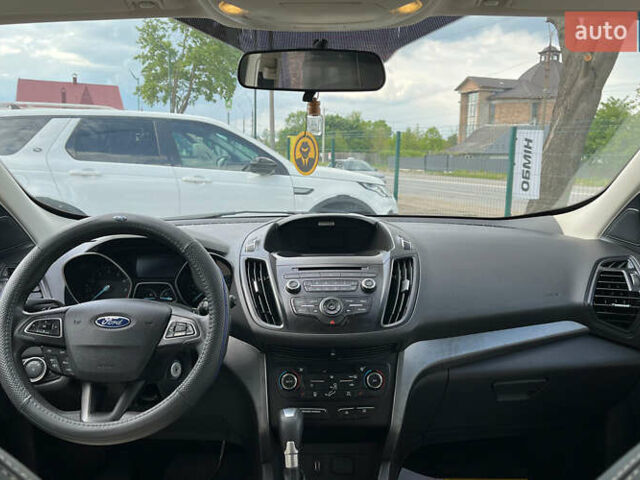 Черный Форд Эскейп, объемом двигателя 1.5 л и пробегом 128 тыс. км за 11999 $, фото 18 на Automoto.ua