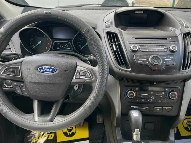 Черный Форд Эскейп, объемом двигателя 1.5 л и пробегом 128 тыс. км за 11999 $, фото 9 на Automoto.ua