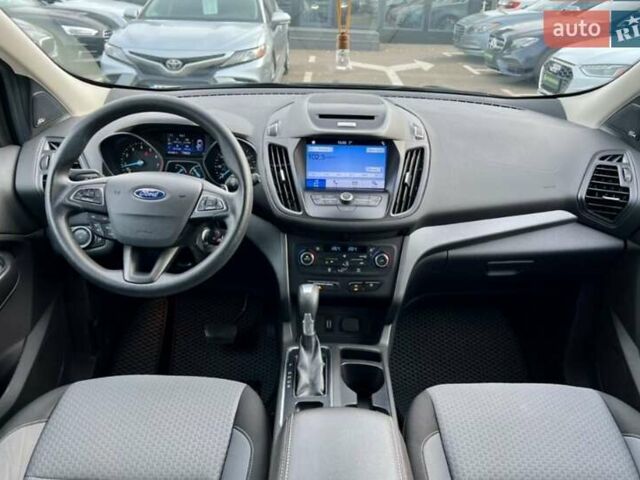 Черный Форд Эскейп, объемом двигателя 1.5 л и пробегом 187 тыс. км за 11700 $, фото 20 на Automoto.ua