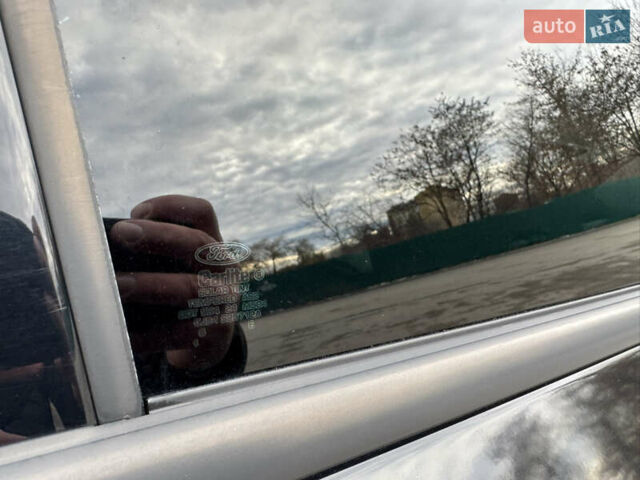 Черный Форд Эскейп, объемом двигателя 2.5 л и пробегом 144 тыс. км за 12900 $, фото 6 на Automoto.ua