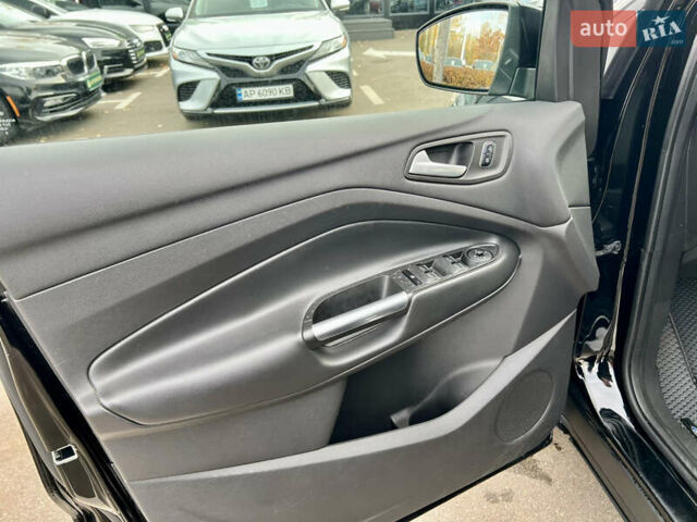 Чорний Форд Ескейп, об'ємом двигуна 1.5 л та пробігом 187 тис. км за 12500 $, фото 18 на Automoto.ua