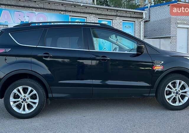 Чорний Форд Ескейп, об'ємом двигуна 1.5 л та пробігом 190 тис. км за 11300 $, фото 9 на Automoto.ua
