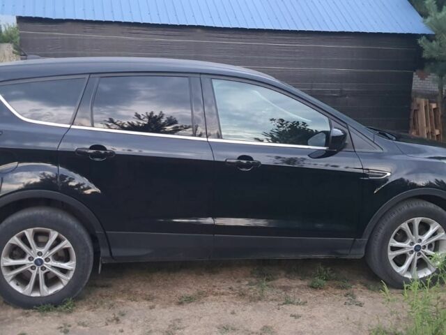 Форд Ескейп 2016 у Лубнах на Automoto.ua Чорний Форд Ескейп, об'ємом двигуна 1.5 л та пробігом 170 тис. км за 12999 $, фото 3 на Automoto.ua