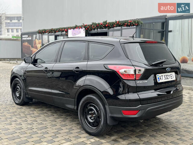 Черный Форд Эскейп, объемом двигателя 2.49 л и пробегом 177 тыс. км за 10500 $, фото 8 на Automoto.ua