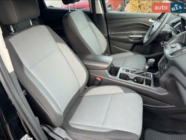 Черный Форд Эскейп, объемом двигателя 1.5 л и пробегом 187 тыс. км за 11700 $, фото 30 на Automoto.ua