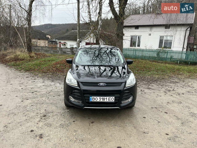 Черный Форд Эскейп, объемом двигателя 2.49 л и пробегом 203 тыс. км за 11000 $, фото 1 на Automoto.ua