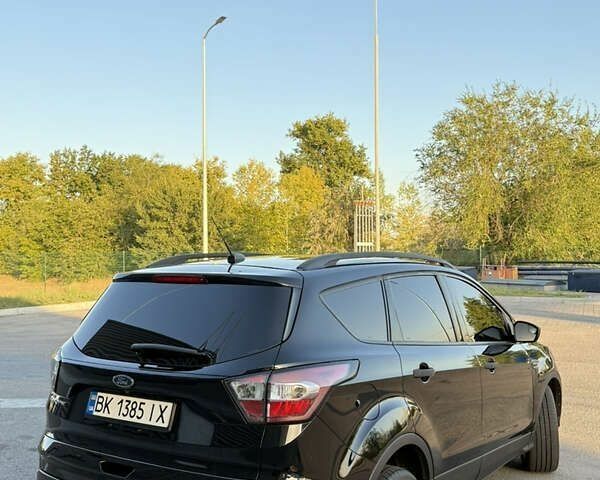 Черный Форд Эскейп, объемом двигателя 2.5 л и пробегом 125 тыс. км за 13500 $, фото 11 на Automoto.ua