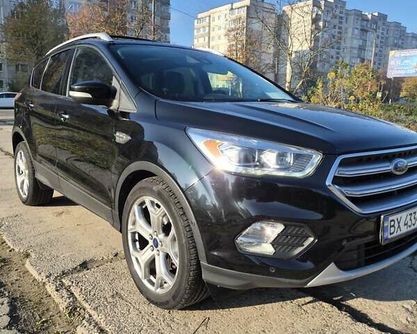 Форд Эскейп 2016 в Хмельницком на Automoto.ua Черный Форд Эскейп, объемом двигателя 2 л и пробегом 111 тыс. км за 15000 $, фото 115 на Automoto.ua