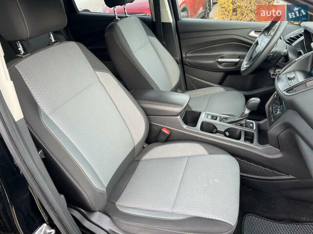 Черный Форд Эскейп, объемом двигателя 1.5 л и пробегом 187 тыс. км за 12000 $, фото 43 на Automoto.ua