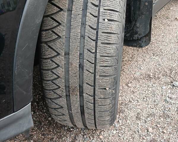 Чорний Форд Ескейп, об'ємом двигуна 2.5 л та пробігом 103 тис. км за 14000 $, фото 7 на Automoto.ua