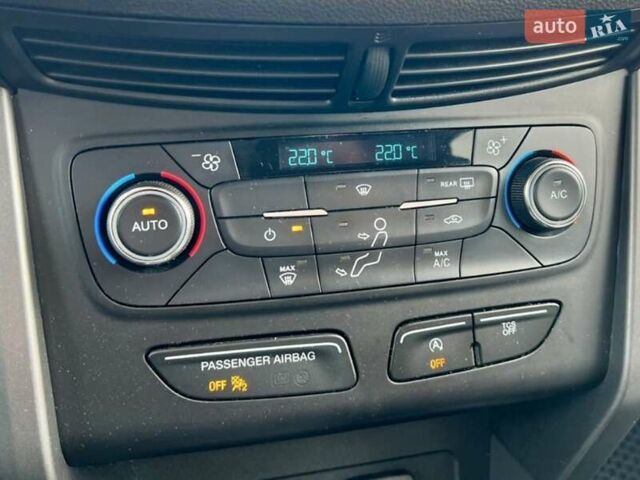 Черный Форд Эскейп, объемом двигателя 1.5 л и пробегом 187 тыс. км за 11700 $, фото 22 на Automoto.ua