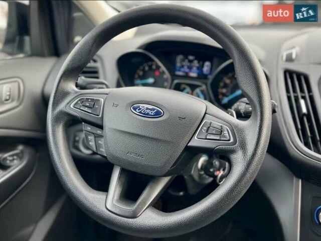 Черный Форд Эскейп, объемом двигателя 1.5 л и пробегом 187 тыс. км за 11700 $, фото 18 на Automoto.ua