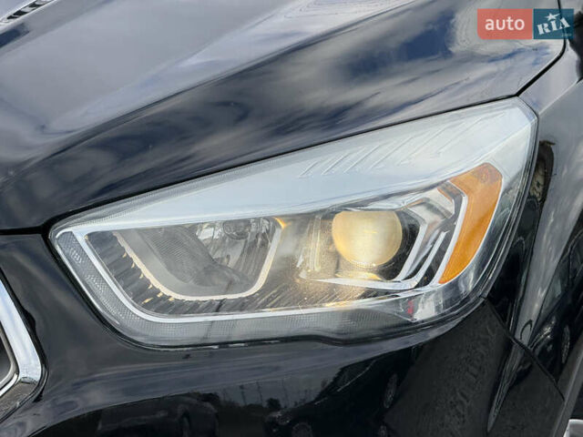 Черный Форд Эскейп, объемом двигателя 1.5 л и пробегом 146 тыс. км за 12700 $, фото 13 на Automoto.ua