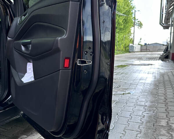 Чорний Форд Ескейп, об'ємом двигуна 2 л та пробігом 150 тис. км за 11500 $, фото 33 на Automoto.ua