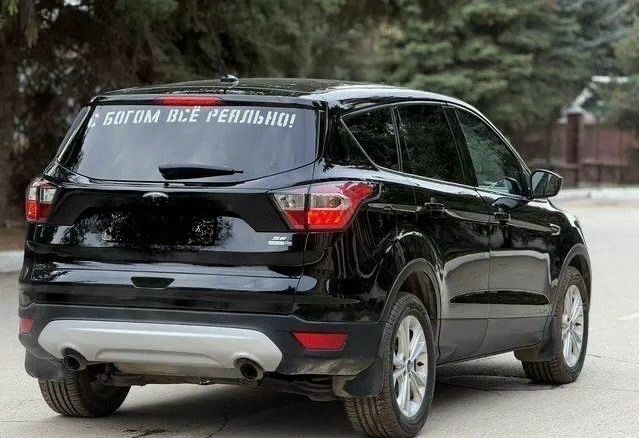 Черный Форд Эскейп, объемом двигателя 0 л и пробегом 99 тыс. км за 9800 $, фото 1 на Automoto.ua