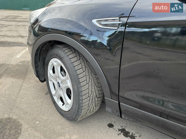 Черный Форд Эскейп, объемом двигателя 2.5 л и пробегом 144 тыс. км за 12900 $, фото 8 на Automoto.ua