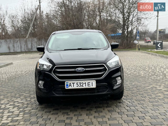 Черный Форд Эскейп, объемом двигателя 2.49 л и пробегом 177 тыс. км за 10500 $, фото 3 на Automoto.ua
