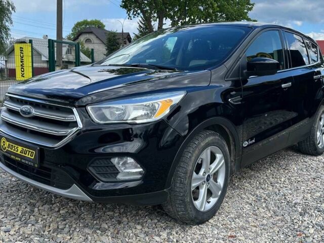 Черный Форд Эскейп, объемом двигателя 1.5 л и пробегом 128 тыс. км за 11999 $, фото 2 на Automoto.ua