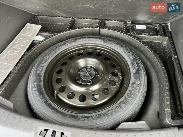 Черный Форд Эскейп, объемом двигателя 1.5 л и пробегом 187 тыс. км за 12000 $, фото 45 на Automoto.ua