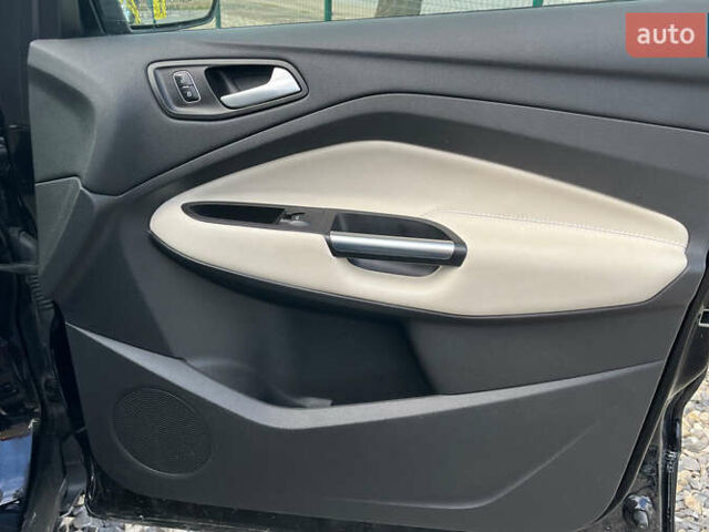 Черный Форд Эскейп, объемом двигателя 1.5 л и пробегом 128 тыс. км за 11999 $, фото 23 на Automoto.ua