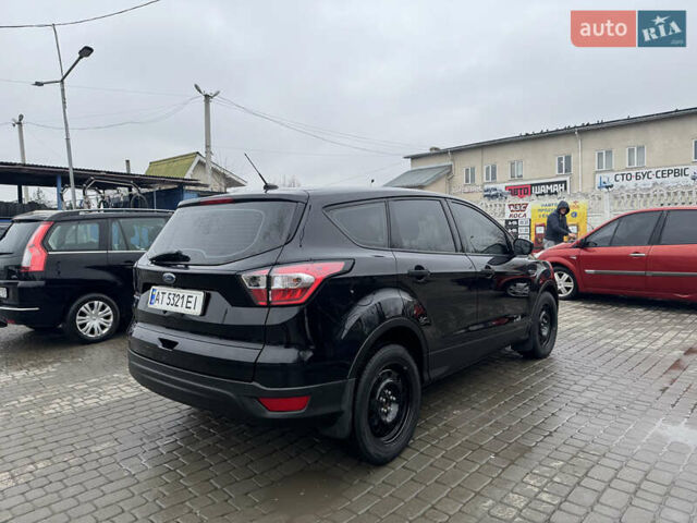 Черный Форд Эскейп, объемом двигателя 2.49 л и пробегом 177 тыс. км за 10500 $, фото 2 на Automoto.ua