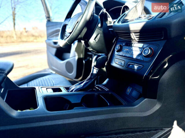 Чорний Форд Ескейп, об'ємом двигуна 1.5 л та пробігом 172 тис. км за 14350 $, фото 72 на Automoto.ua
