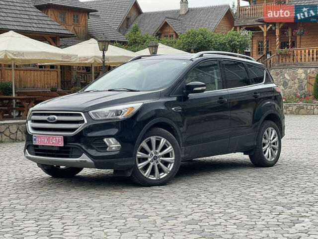 Черный Форд Эскейп, объемом двигателя 2 л и пробегом 276 тыс. км за 8450 $, фото 2 на Automoto.ua