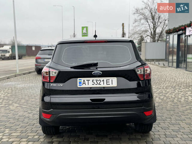 Черный Форд Эскейп, объемом двигателя 2.49 л и пробегом 177 тыс. км за 10500 $, фото 7 на Automoto.ua