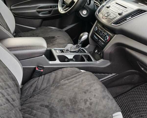 Чорний Форд Ескейп, об'ємом двигуна 2.5 л та пробігом 103 тис. км за 14000 $, фото 11 на Automoto.ua