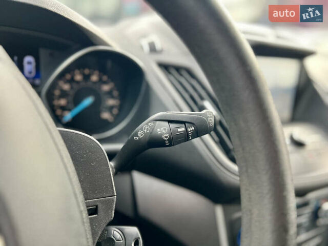 Чорний Форд Ескейп, об'ємом двигуна 1.5 л та пробігом 187 тис. км за 12500 $, фото 24 на Automoto.ua
