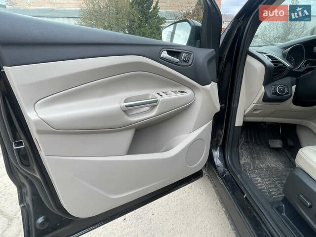 Черный Форд Эскейп, объемом двигателя 2 л и пробегом 276 тыс. км за 8450 $, фото 15 на Automoto.ua