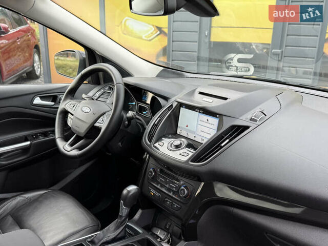 Черный Форд Эскейп, объемом двигателя 1.5 л и пробегом 146 тыс. км за 12700 $, фото 30 на Automoto.ua