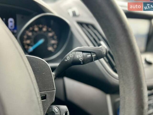 Черный Форд Эскейп, объемом двигателя 1.5 л и пробегом 187 тыс. км за 11700 $, фото 17 на Automoto.ua