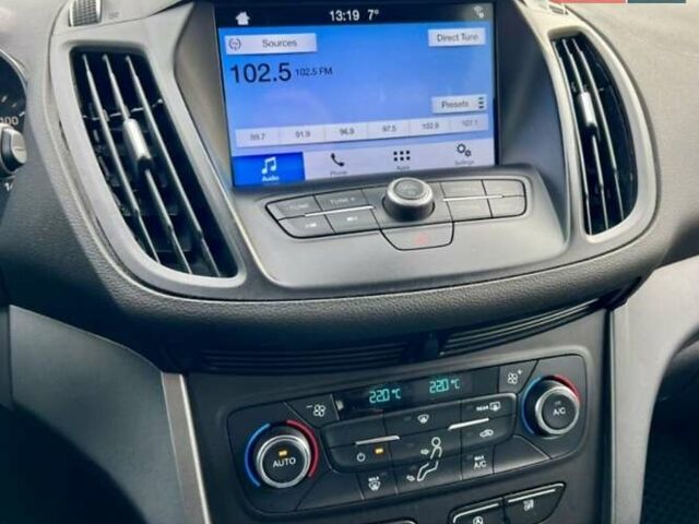 Черный Форд Эскейп, объемом двигателя 1.5 л и пробегом 187 тыс. км за 11700 $, фото 24 на Automoto.ua