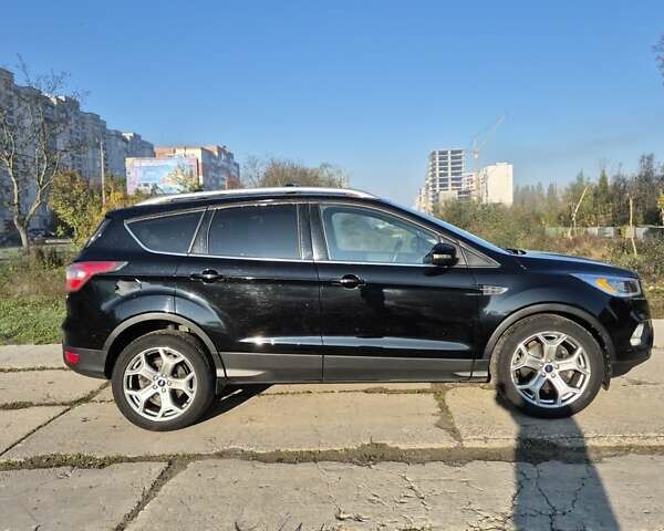 Форд Эскейп 2016 в Хмельницком на Automoto.ua Черный Форд Эскейп, объемом двигателя 2 л и пробегом 111 тыс. км за 15000 $, фото 49 на Automoto.ua