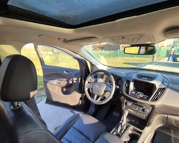Форд Эскейп 2016 в Хмельницком на Automoto.ua Черный Форд Эскейп, объемом двигателя 2 л и пробегом 111 тыс. км за 15000 $, фото 77 на Automoto.ua